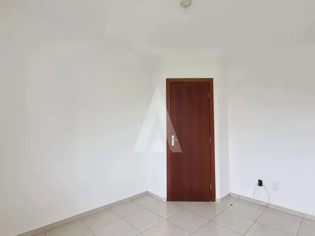 Imagem 9: Apartamento no Bairro Santo Antonio com 3 Quartos, Sendo 1 Suíte, Sacada Com