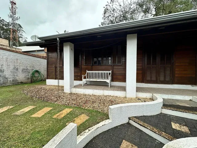 Imagem: Casa de Praia À Venda em Cabeçudas- Itajaí