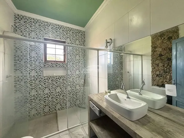 Imagem 15: Imóvel com 02 Dormitórios, Sendo 01 Suíte, Sala de Estar, Cozinha e Sala de Jantar