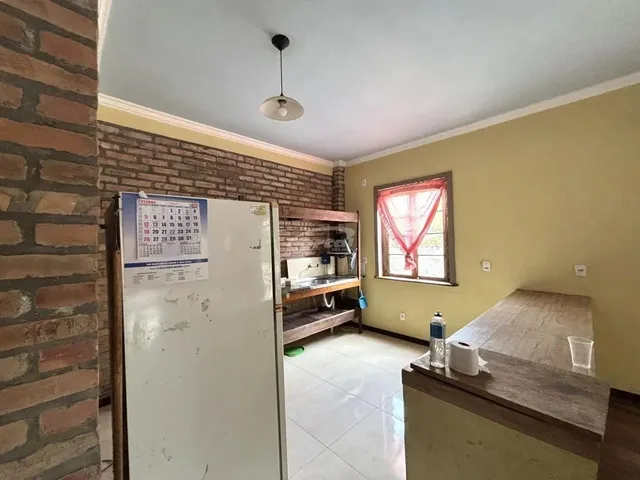 Imagem 4: Imóvel com 02 Dormitórios, Sendo 01 Suíte, Sala de Estar, Cozinha e Sala de Jantar
