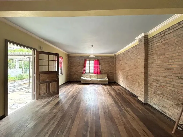 Imagem 5: Imóvel com 02 Dormitórios, Sendo 01 Suíte, Sala de Estar, Cozinha e Sala de Jantar