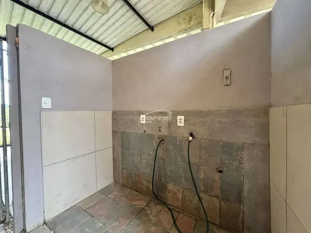 Imagem 16: Imóvel com 02 Dormitórios, Sendo 01 Suíte, Sala de Estar, Cozinha e Sala de Jantar