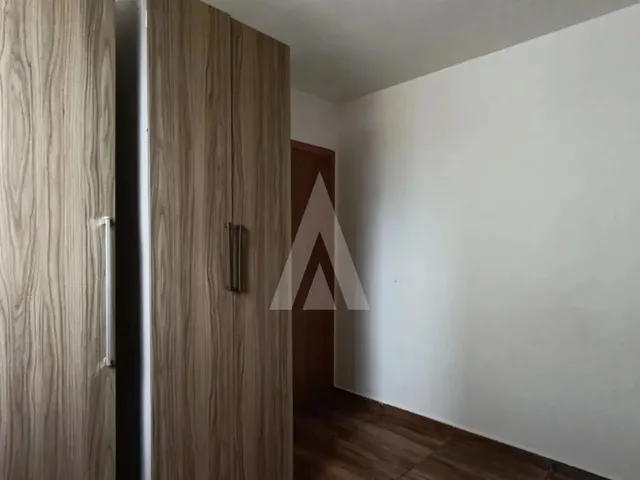 Imagem 2: Apartamento no Bairro Vila Nova, com 2 Quartos e 1 Vaga de Garagem