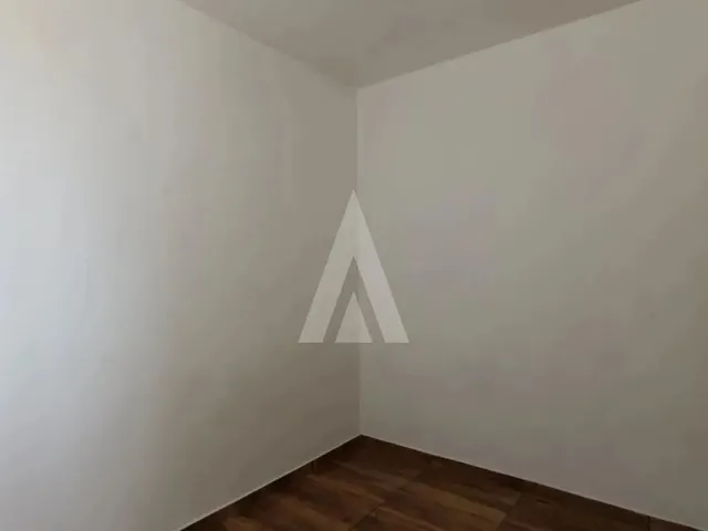 Imagem 15: Apartamento no Bairro Vila Nova, com 2 Quartos e 1 Vaga de Garagem