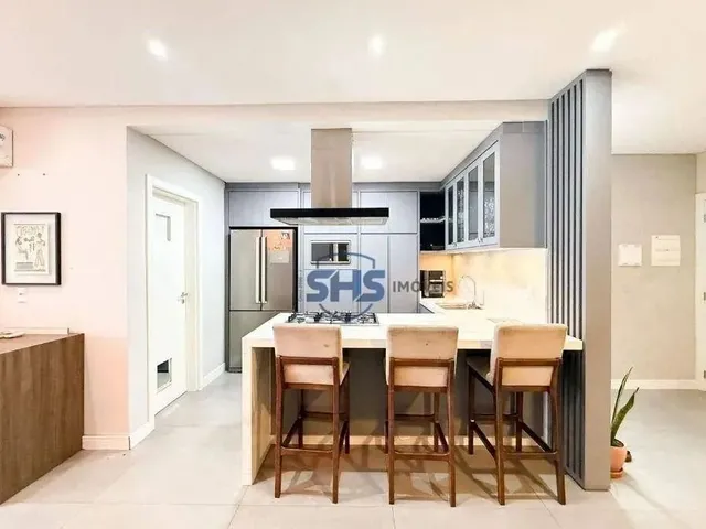 Imagem: O apartamento possui 3 Dormitórios, 3 Suítes, 4