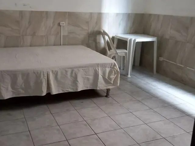 Imagem: Quarto com Banheiro