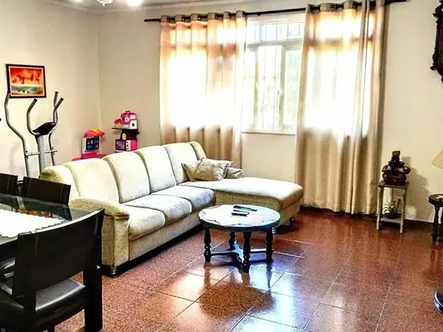 Imagem: Casa em Rua Liberdade - Aparecida - Santos/Sp