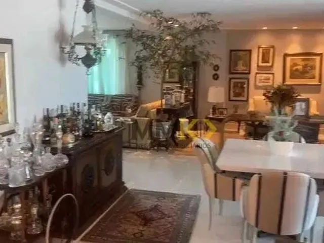 Imagem: Apartamento com 4 Dormitórios À Venda
