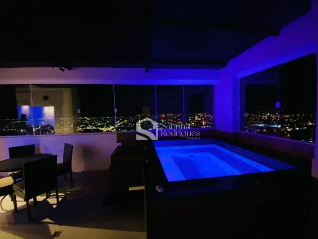 Imagem: Apartamento Duplex com 3 Dormitórios para