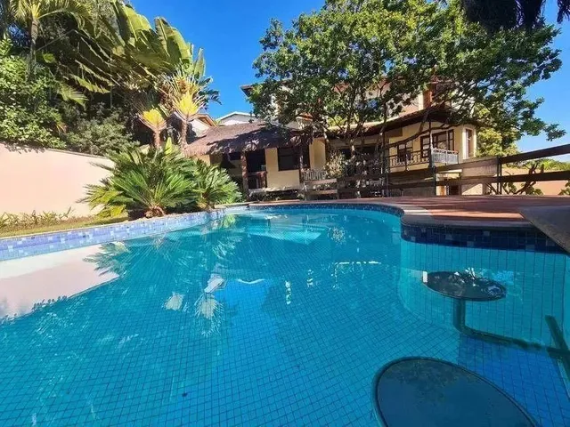 Imagem: Casa com 4 Suites À Venda no Condomínio