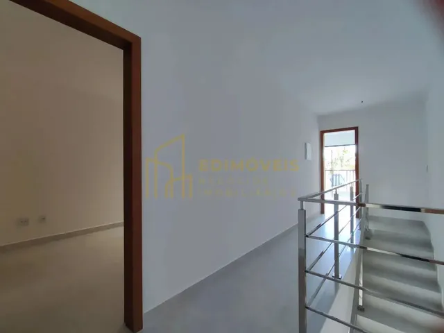 Imagem 9: Oportunidade Única: Casa com 3 Suítes em Planície da Serra