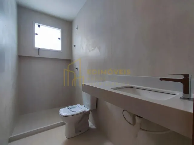 Imagem 15: Oportunidade Única: Casa com 3 Suítes em Planície da Serra