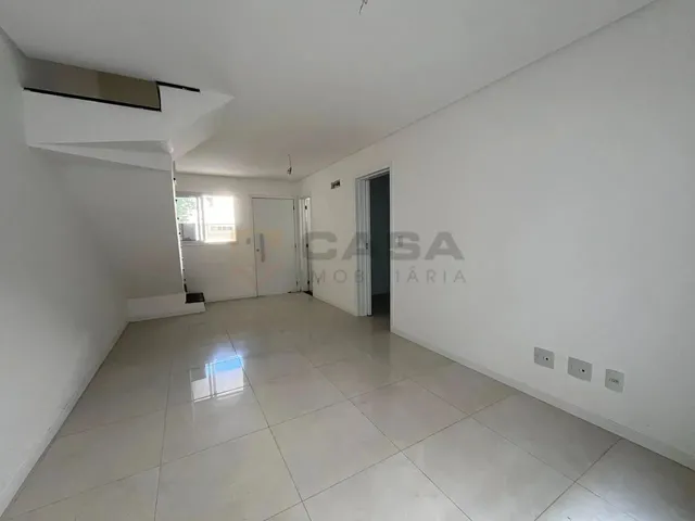 Imagem 5: Aproveite a Oportunidade: Casa Duplex no Serra Centro, Perto de Tudo Que Você Precisa!