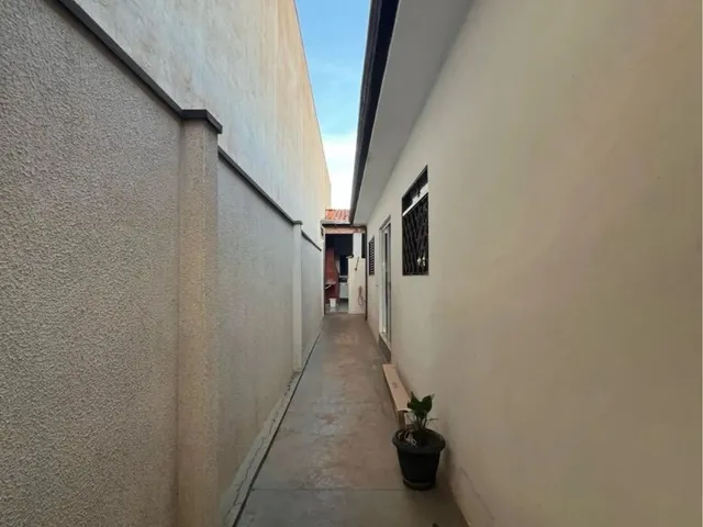 Imagem 3: Vende-Se Casa com 3 Quartos Barcelona