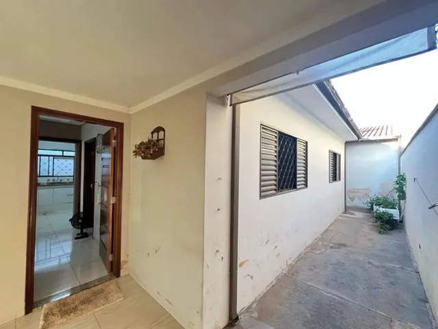 Imagem 7: Vende-Se Casa com 3 Quartos Barcelona