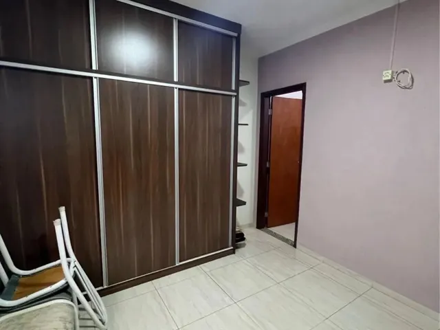 Imagem 8: Vende-Se Casa com 3 Quartos Barcelona