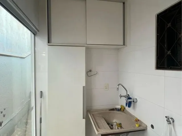 Imagem 9: Vende-Se Casa com 3 Quartos Barcelona