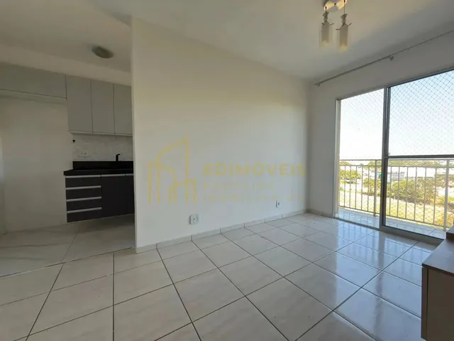 Imagem 8: Morada de Laranjeiras: Seu Refúgio Perfeito com Estilo e Praticidade!