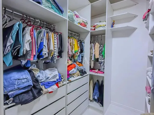 Imagem 16: Casa À Venda em Serra, Morada de Laranjeiras, com 3 Quartos, com 220 M²