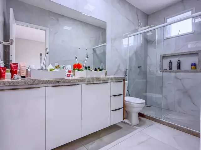 Imagem 6: Casa À Venda em Serra, Morada de Laranjeiras, com 3 Quartos, com 220 M²