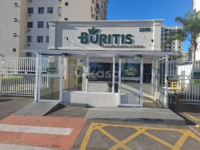 Imagem: O apartamento possui 2 Dormitórios, 1 Suíte, 2 Banheiros,