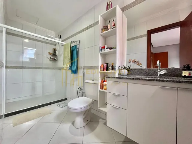Imagem 5: Linda Casa Duplex em Morada de Laranjeiras: 3 Quartos e Suíte!