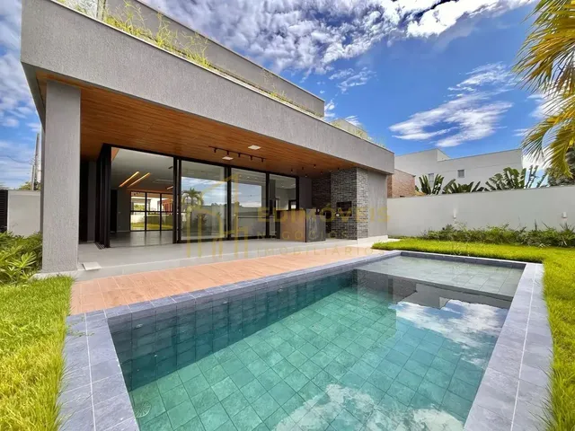 Imagem 11: Linda Casa Duplex com 4 Quartos e 3 Suítes no Jacuhy - Oportunidade Imperdível!