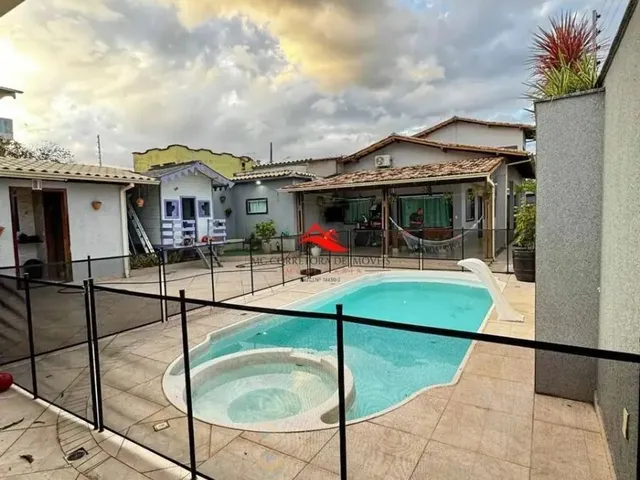Imagem: Casa À Venda no Bairro Parque Jacaraípe