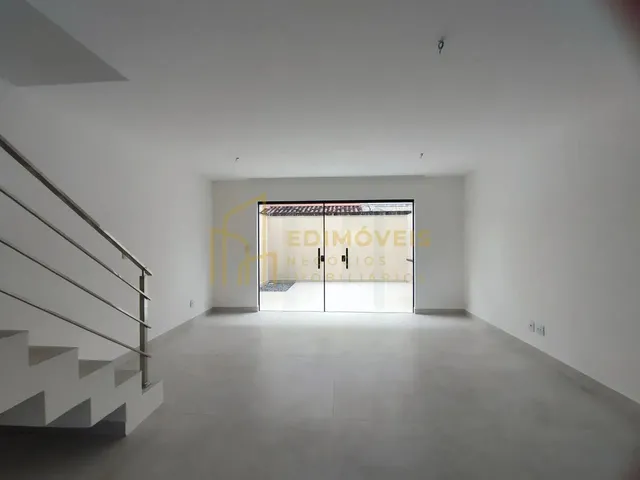 Imagem 2: Linda Casa Duplex em Planície da Serra com 3 Suítes e Sol da Manhã