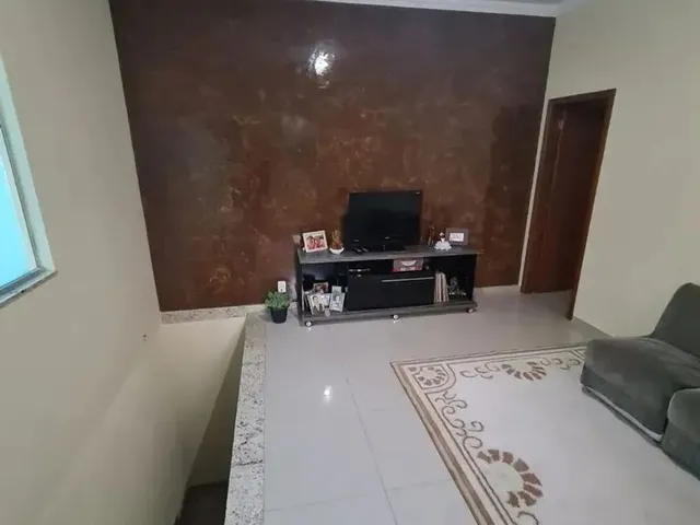 Imagem 2: Casa em Rua Palmeiras - Colonial - Contagem/Mg