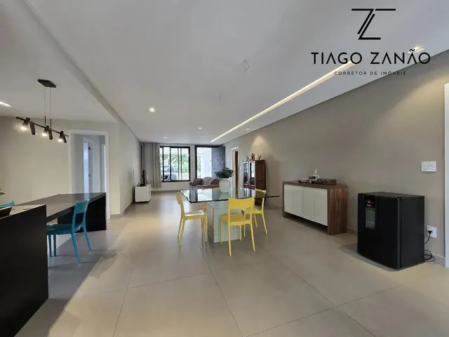 Imagem: Casa com 4 Quartos em Manguinhos
