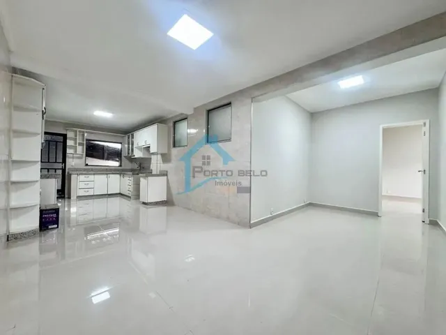Imagem 7: Casa para Venda em Contagem, Alvorada, 4 Dormitórios, 1 Suíte, 2 Banheiros, 2 Vagas