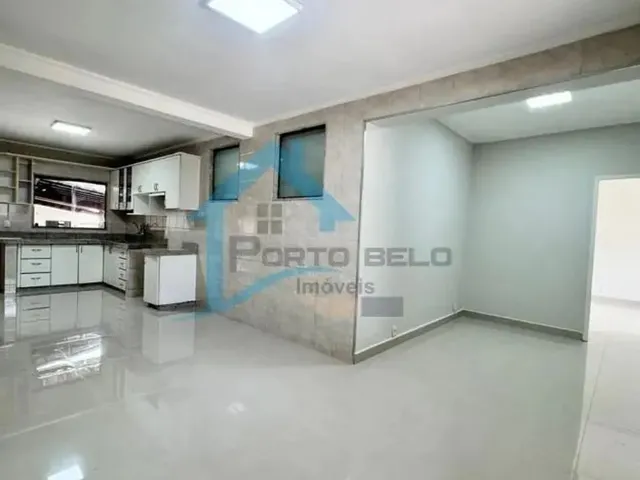 Imagem 8: Casa para Venda em Contagem, Alvorada, 4 Dormitórios, 1 Suíte, 2 Banheiros, 2 Vagas