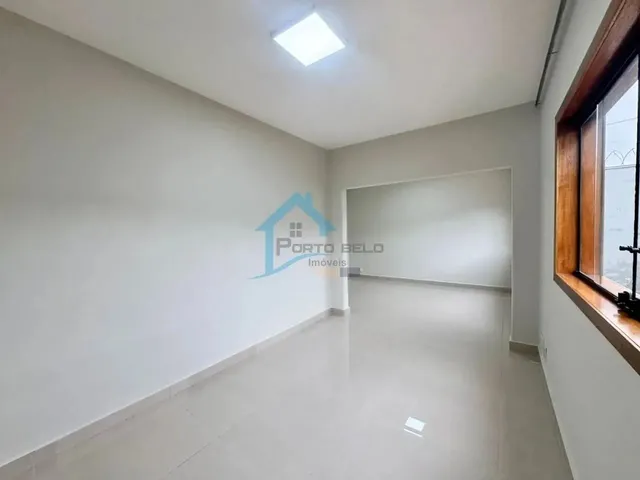 Imagem 16: Casa para Venda em Contagem, Alvorada, 4 Dormitórios, 1 Suíte, 2 Banheiros, 2 Vagas