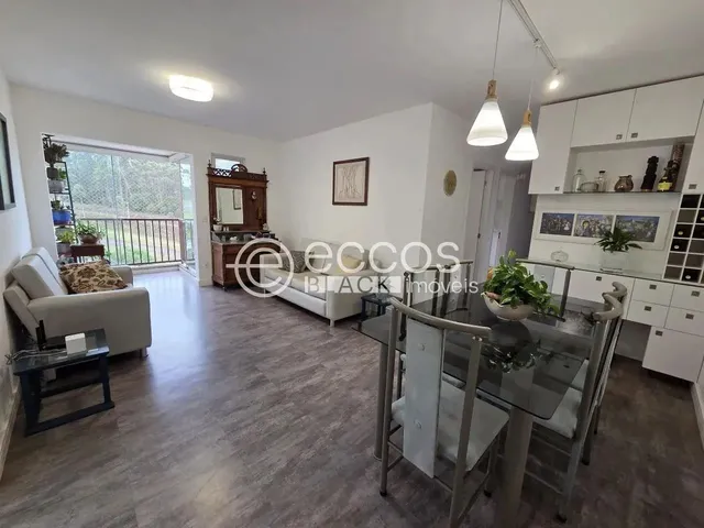 Imagem: Apartamento À Venda, 3 Quartos, 1 Suíte