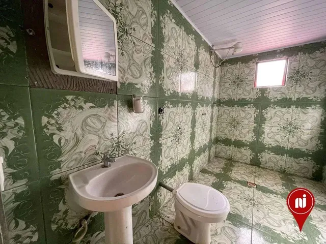 Imagem 5: Casa com 3 Dormitórios À Venda, 180 M² por R$ 290.000,00 - Parque do Lago