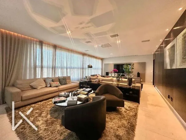 Imagem: Apartamento com 4 Quartos À Venda, 278