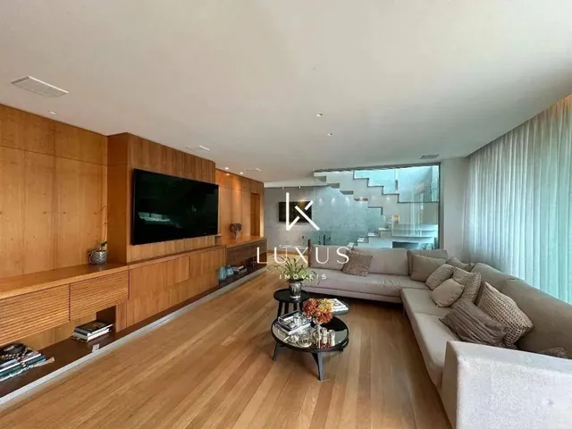 Imagem 9: Apartamento com 4 Dormitórios À Venda, 343 M² por R$ 4.150.000,00 - Vale dos Cristais