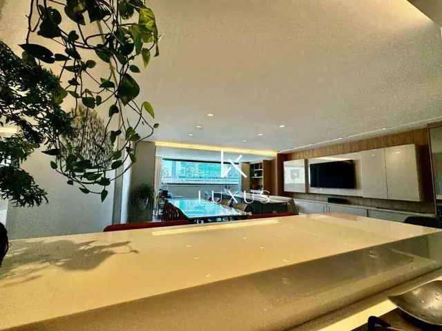 Imagem 13: Apartamento com 3 Dormitórios À Venda, 145 M² por R$ 2.690.000,00 - Vila da Serra