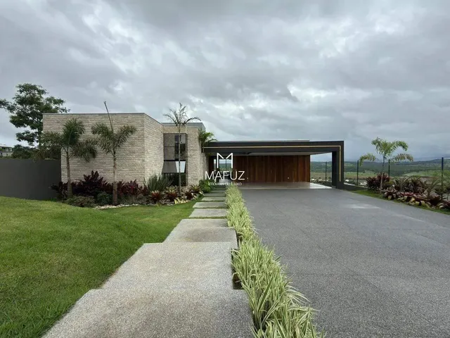 Imagem: Casa À Venda, 4 Quartos, 4 Suítes, 6 Vagas
