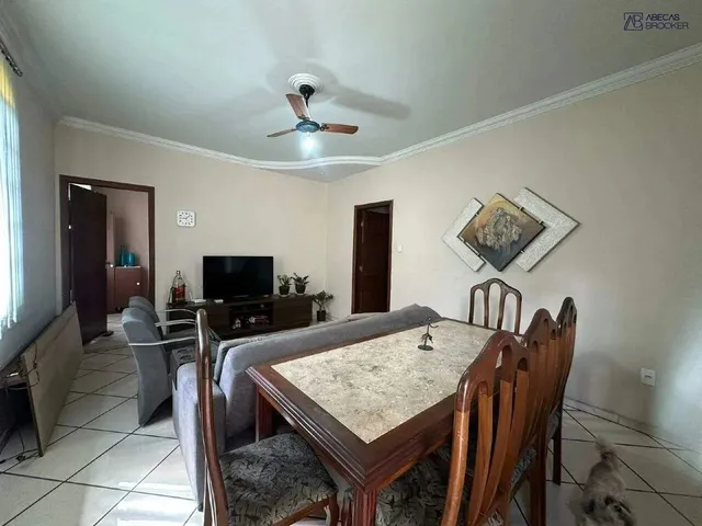 Imagem: Casa 4 Quartos À Venda em Eldorado, Contagem