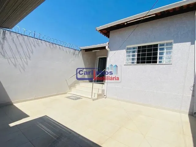 Imagem: Casa com 3 Quartos, Sendo 1 Suíte com Closet