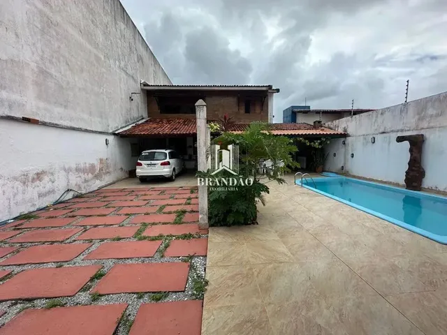 Imagem: Sobrado de Alto Padrão no Francês Completo