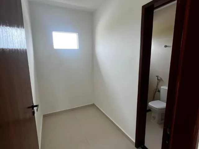 Imagem 2: Francês. Casa Duplex, 3 Quartos, Sendo 1 Suíte, Piscina. 155M². Pronta P/ Morar