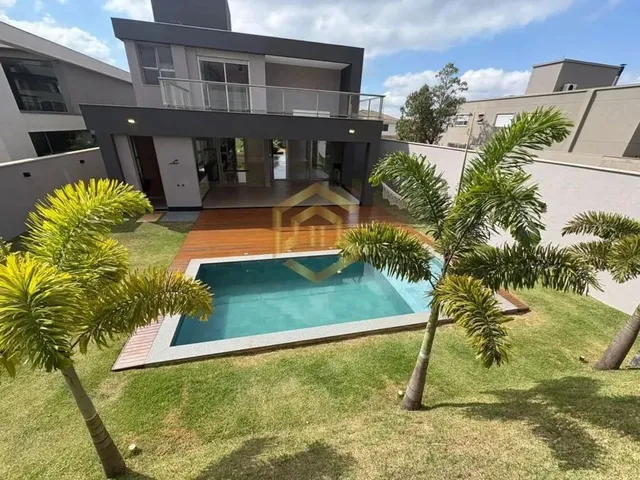 Imagem: Casa de Condomínio À Venda em Alphaville