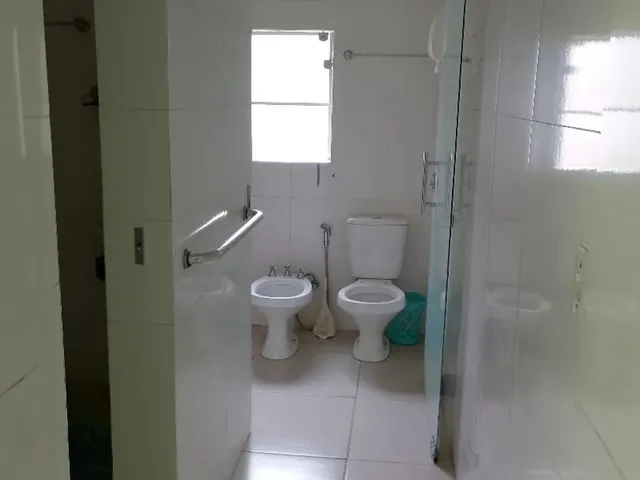 Imagem 2: Vendo Casa 3 Quartos em Terreno de 1081 M2
