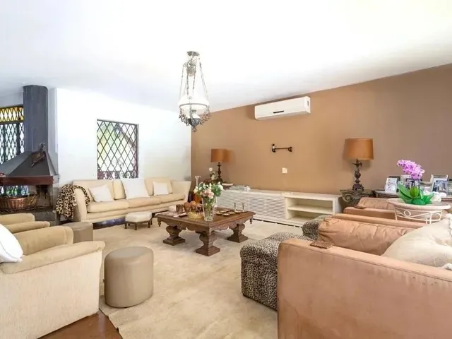 Imagem 10: Casa para Venda e Locação em Morumbi com 6 Quartos, Sendo 4 Suítes , 600M²