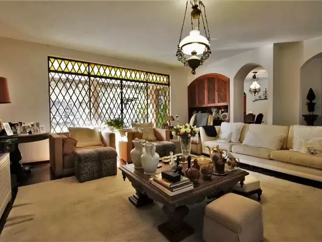 Imagem 3: Casa para Venda e Locação em Morumbi com 6 Quartos, Sendo 4 Suítes , 600M²
