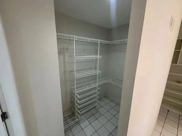 Imagem 13: Apartamento 3 Quartos 1 Suíte Closet, Varanda, no Espinheiro