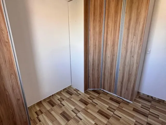 Imagem 15: Quarto (Aluguel). PiscinaeChurrasqueira